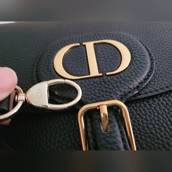 Authentic Dior Bobby Flap Bag Natural Black Grained Calfskin FREE AUTHENTICATION - Picture 16 of 16